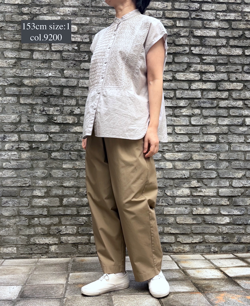 NMDS26224(シャツ) 60s ORGANIC CAMBRIC NO/SLEEVE BANDED COLLAR EMB SHIRT