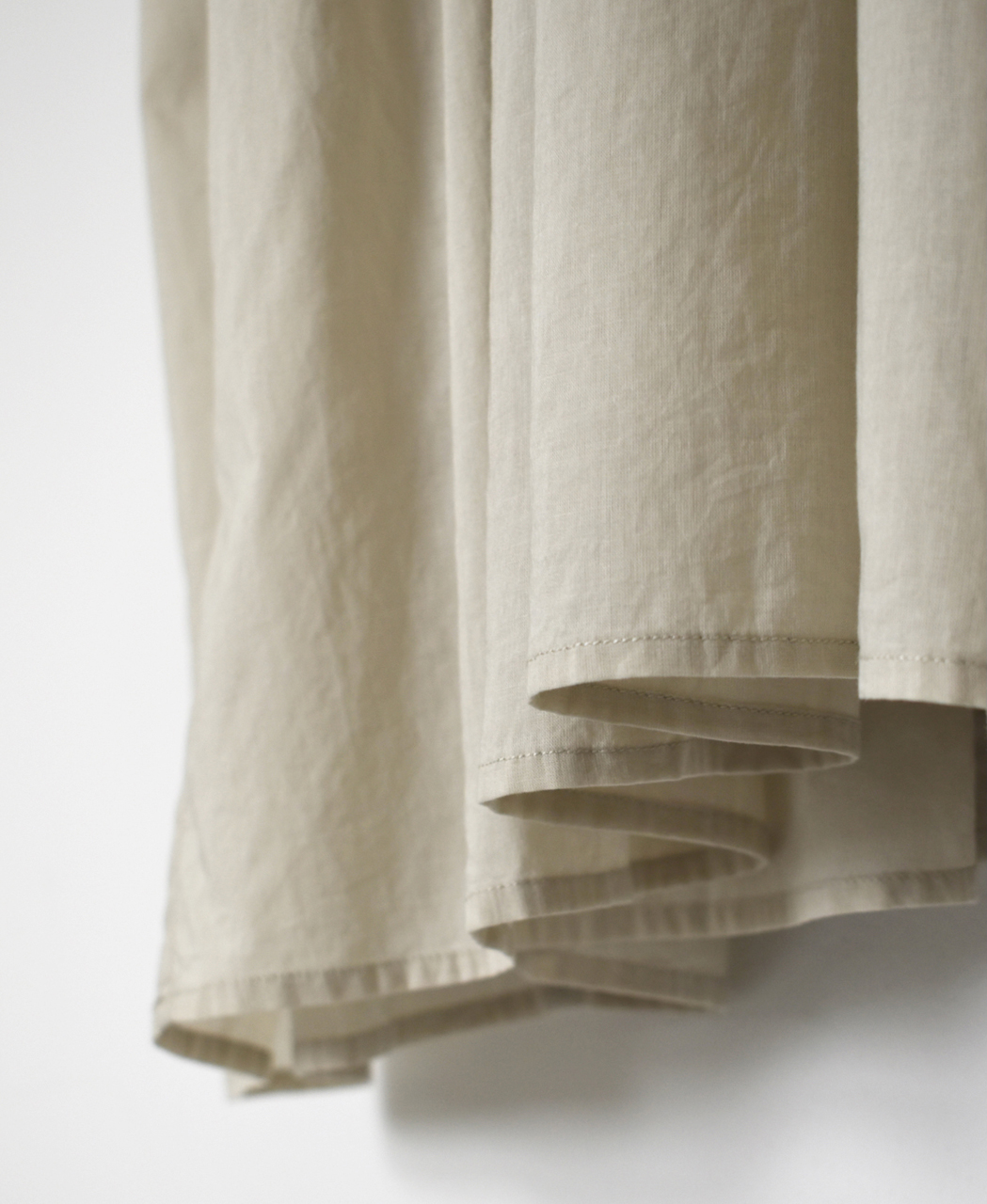 NMDS26243(ワンピース) 80s ORGANIC COTTON VOILE CREW-NECK HALF/SLEEVE DRESS WITH MINI PINTUCK