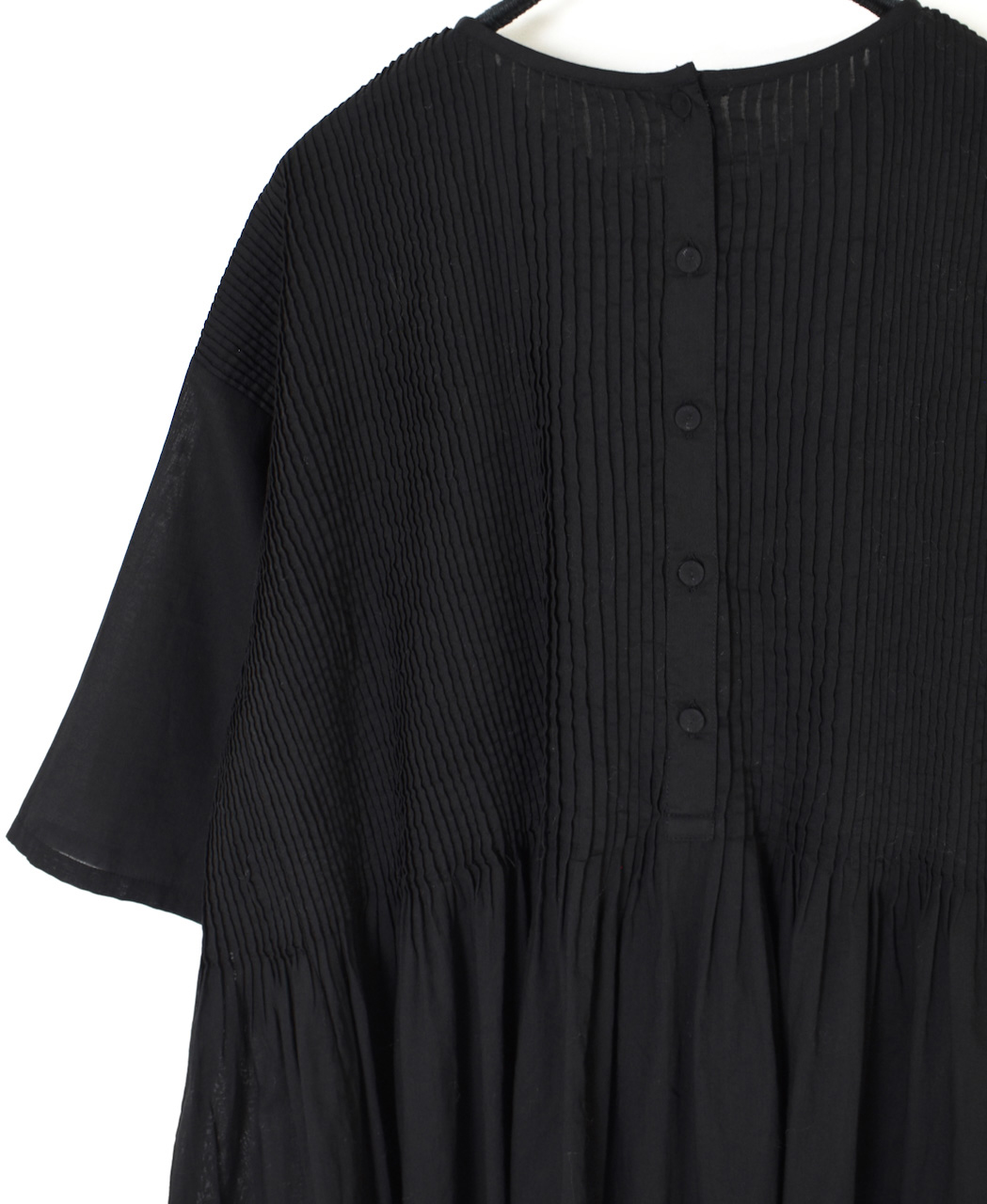 NMDS26241(シャツ) 80s ORGANIC COTTON VOILE CREW-NECK PULLOVER HALF/SLEEVE SHIRT WITH MINI PINTUCK