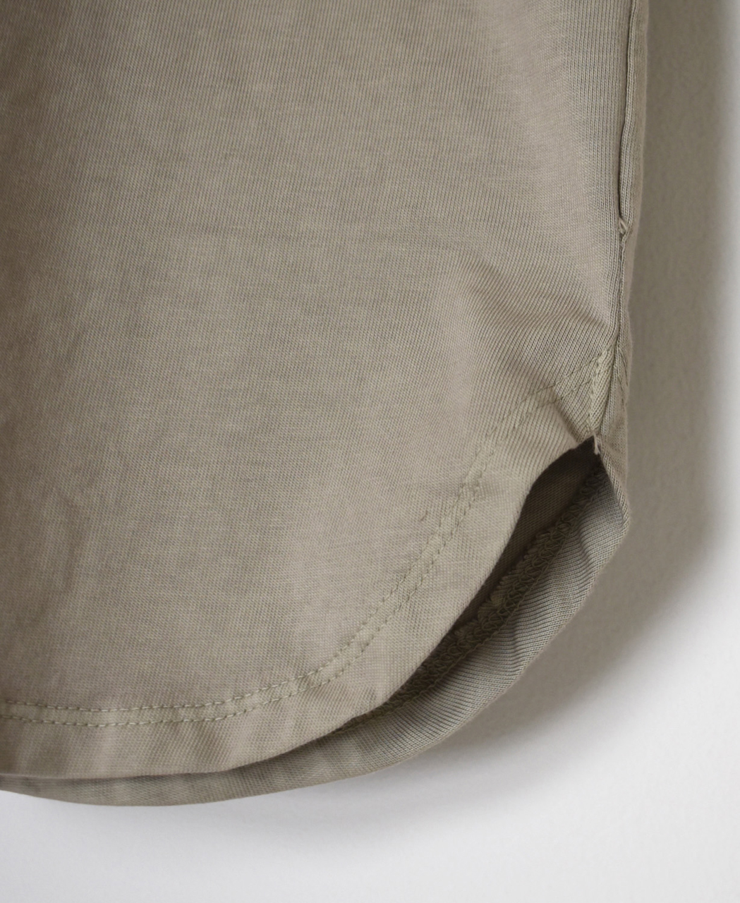 AMDS2601(Tシャツ) COTTON JERSEY CREW-NECK T-SHIRT(OVERDYE)