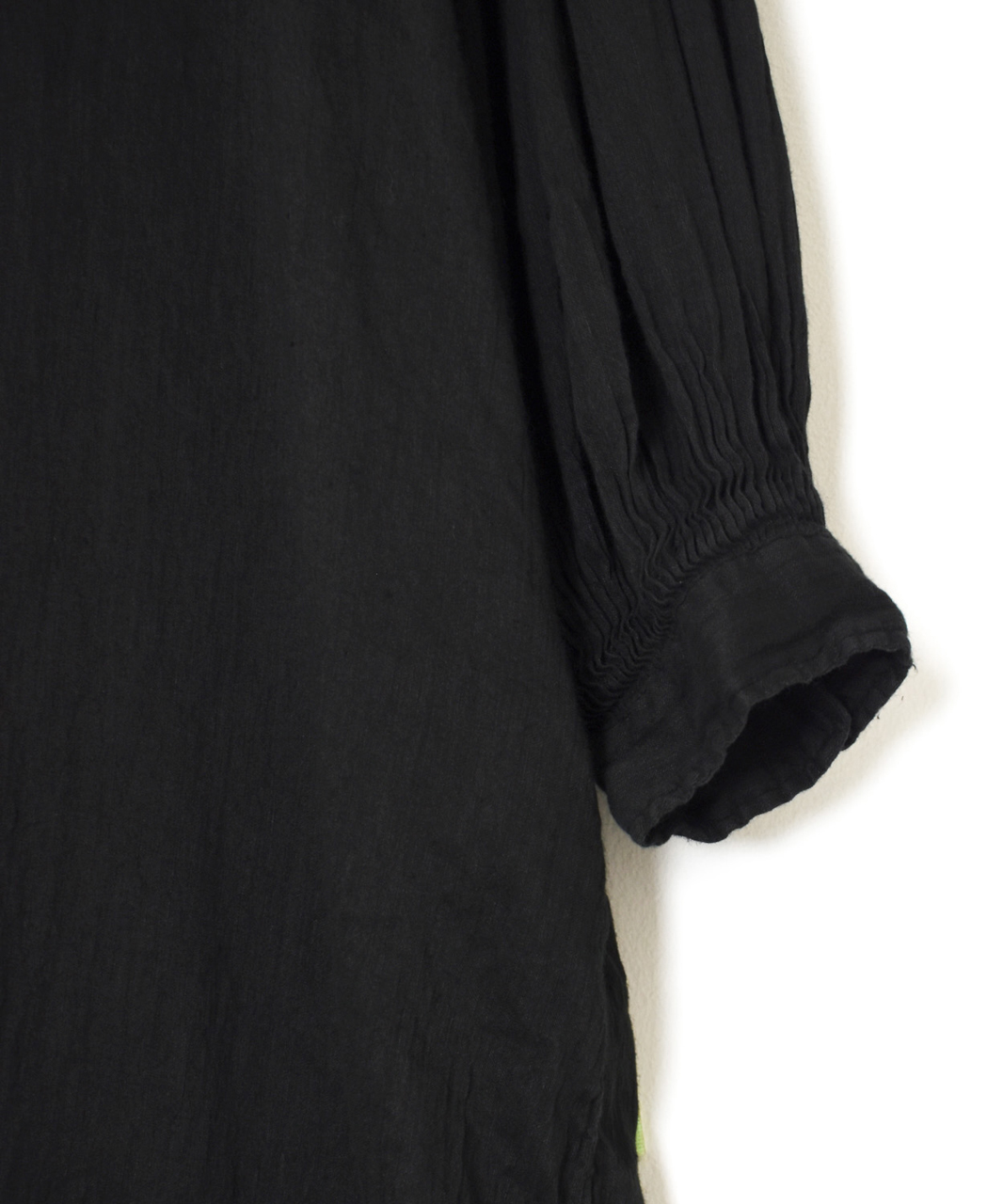 INMDS26011D(ワンピース) 60s AUTO LOOM LINEN/COTTON PLAIN(OVERDYE) BACK OPENING CREW-NECK SHIRTS DRESS WITH MINI PINTUCK