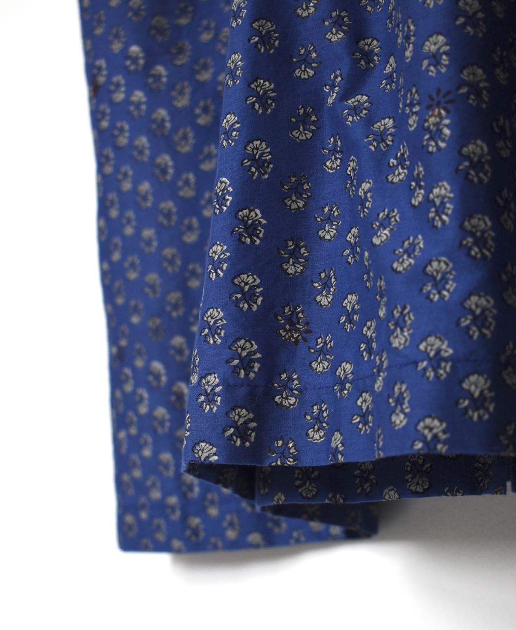 NMDS26253(ワンピース) 80s VOILE SMALL GENTIANA BLOCK PRINT BACK OPENING PULLOVER DRESS WITH MINI PINTUCK