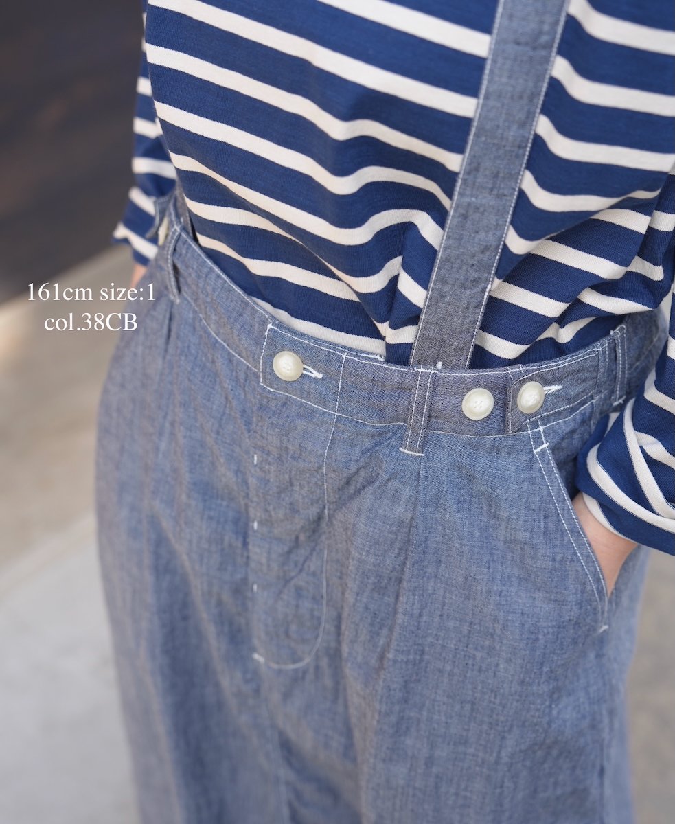 ISNAM2611CB(スカート) NAVY(INDIGO) CHAMBRAY ADJUSTER TACK SKIRT WITH SUSPENDERS