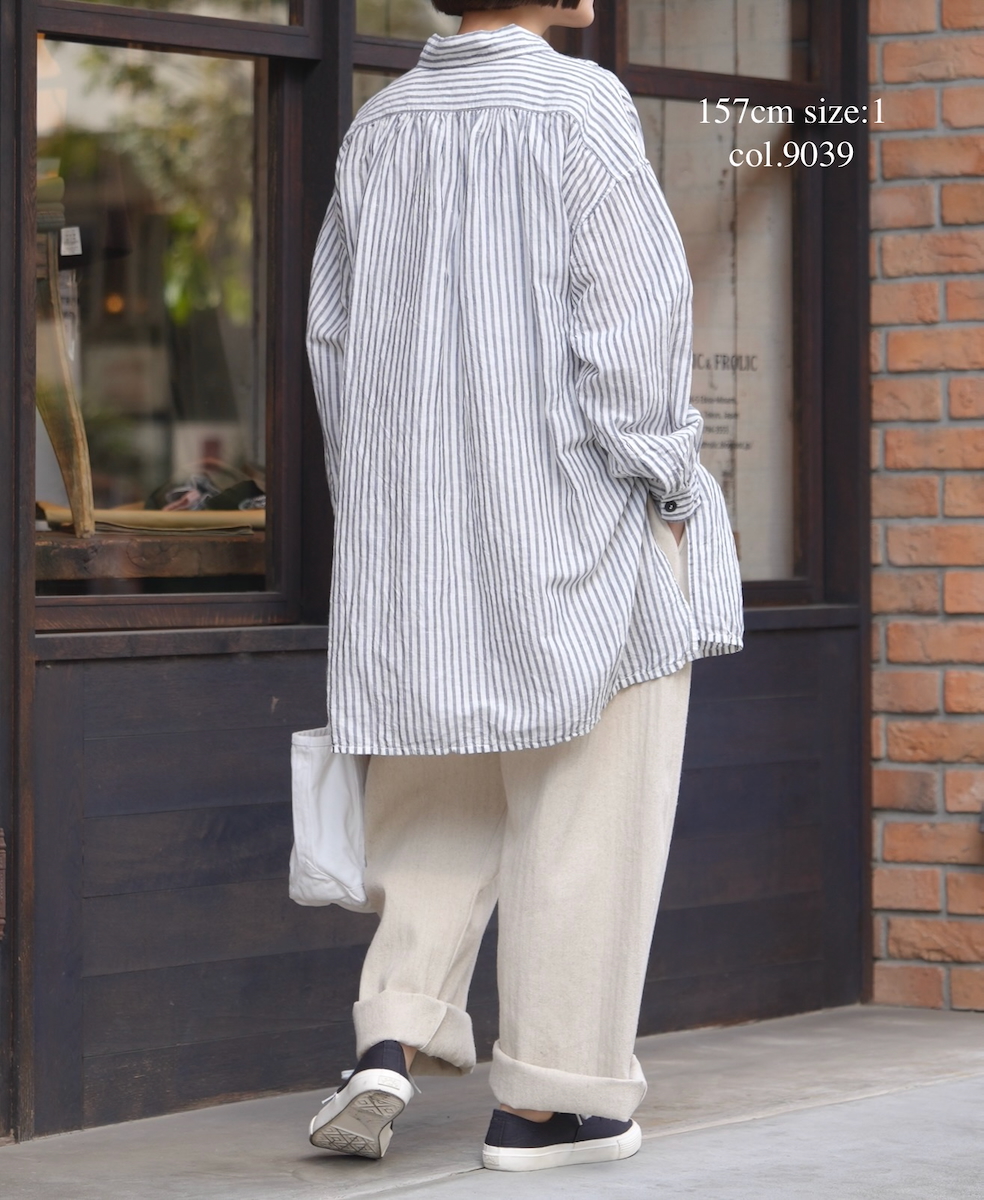 ISNAM2605S(シャツ) LINEN COTTON STRIPE WORK GATHERED SHIRT