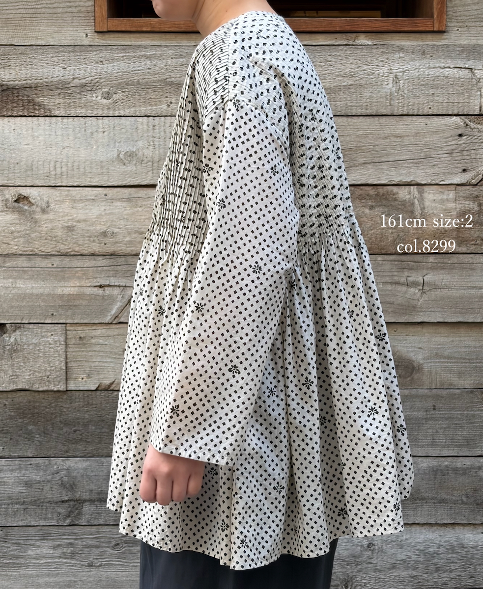 INMDS26083(シャツ) 80s VOILE SQUARE BLOCK PRINT CREW-NECK BUTTON SHIRTS WITH MINI PINTUCK