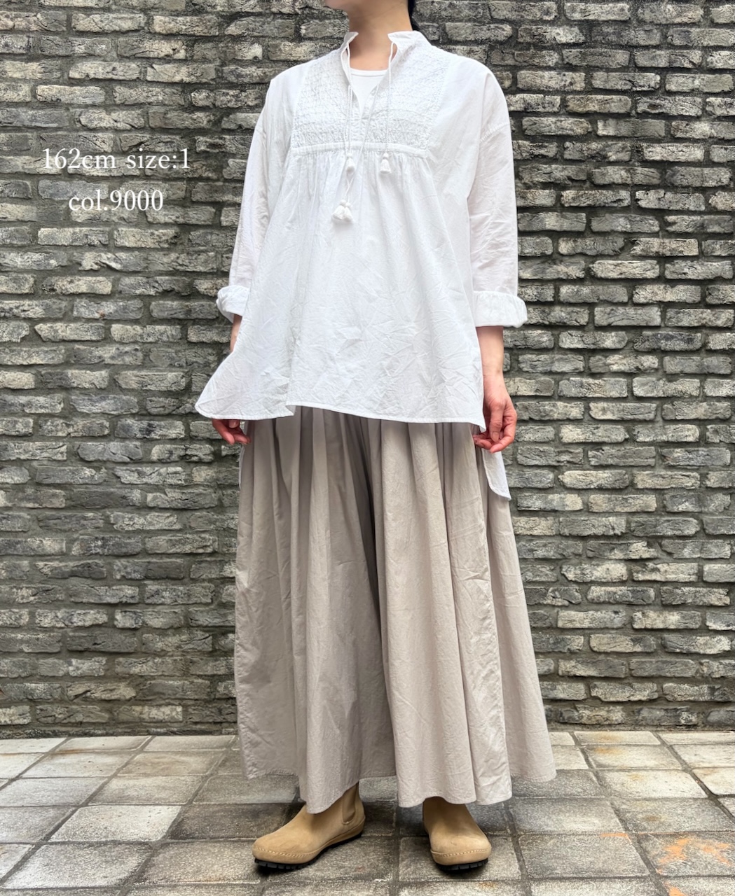 NMDS26222(チュニック) 60s ORGANIC CAMBRIC BANDED COLLAR EMB TUNIC