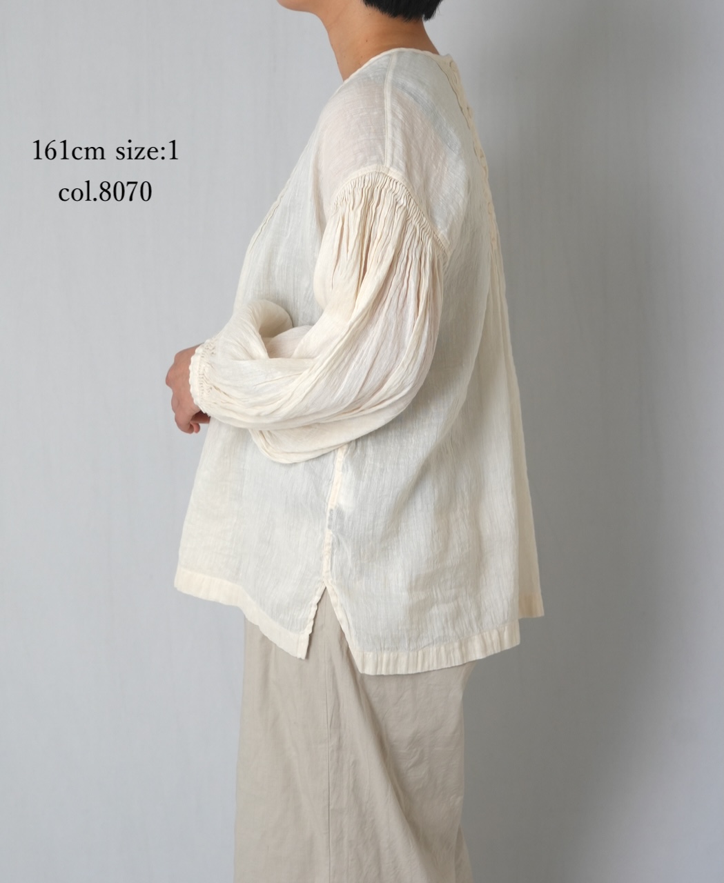 INMDS25012D(シャツ) 60s AUTO LOOM LINEN/COTTON PLAIN(OVERDYE) BACK OPENING CREW-NECK SHIRTS WITH MINI PINTUCK