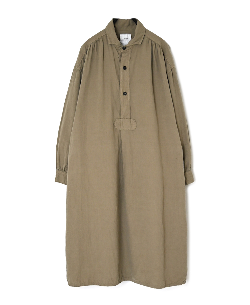 ISNAM2603D(ワンピース) LINEN COTTON PLAIN OVERDYE WORK GATHERED SHIRT DRESS
