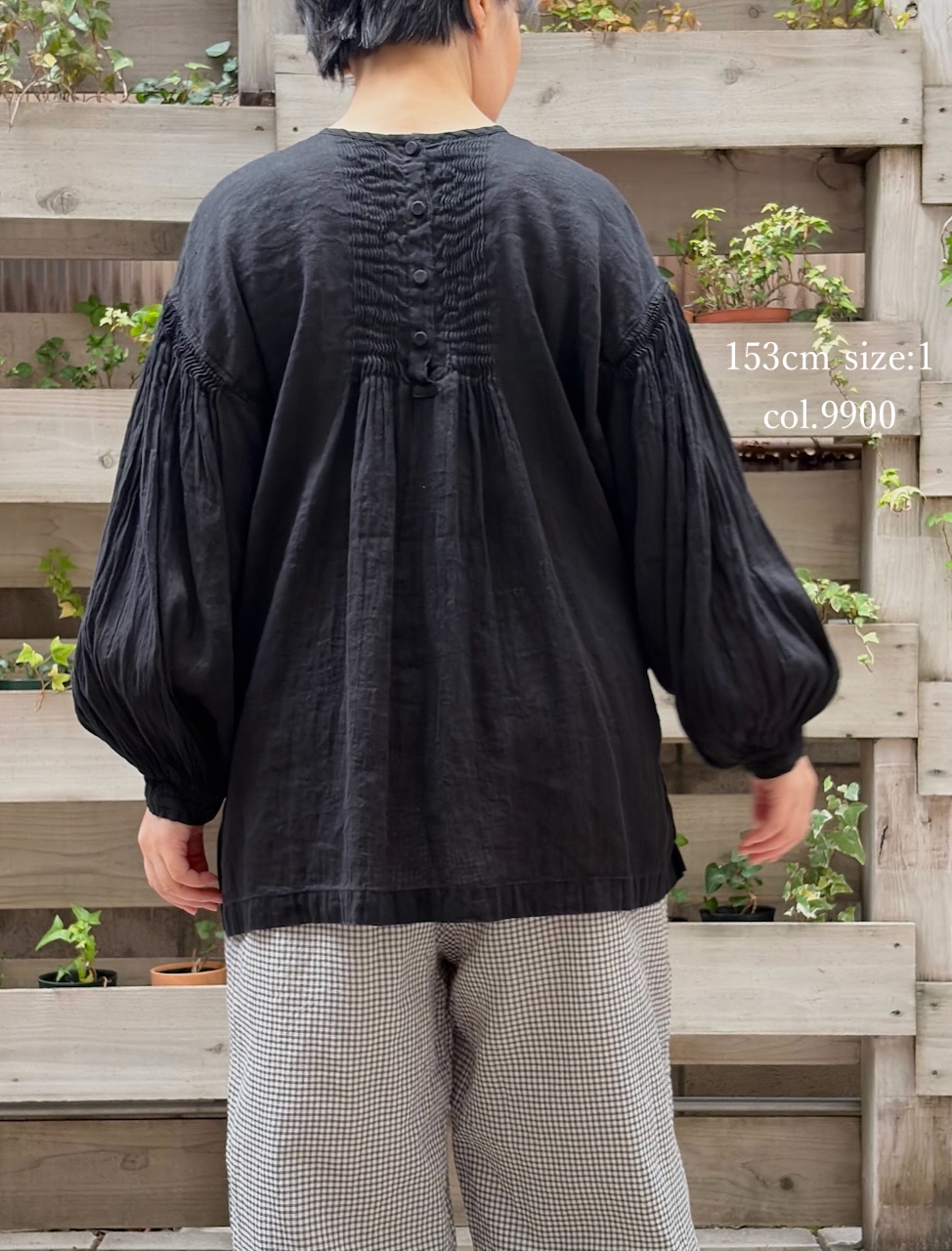 INMDS25012D(シャツ) 60s AUTO LOOM LINEN/COTTON PLAIN(OVERDYE) BACK OPENING CREW-NECK SHIRTS WITH MINI PINTUCK