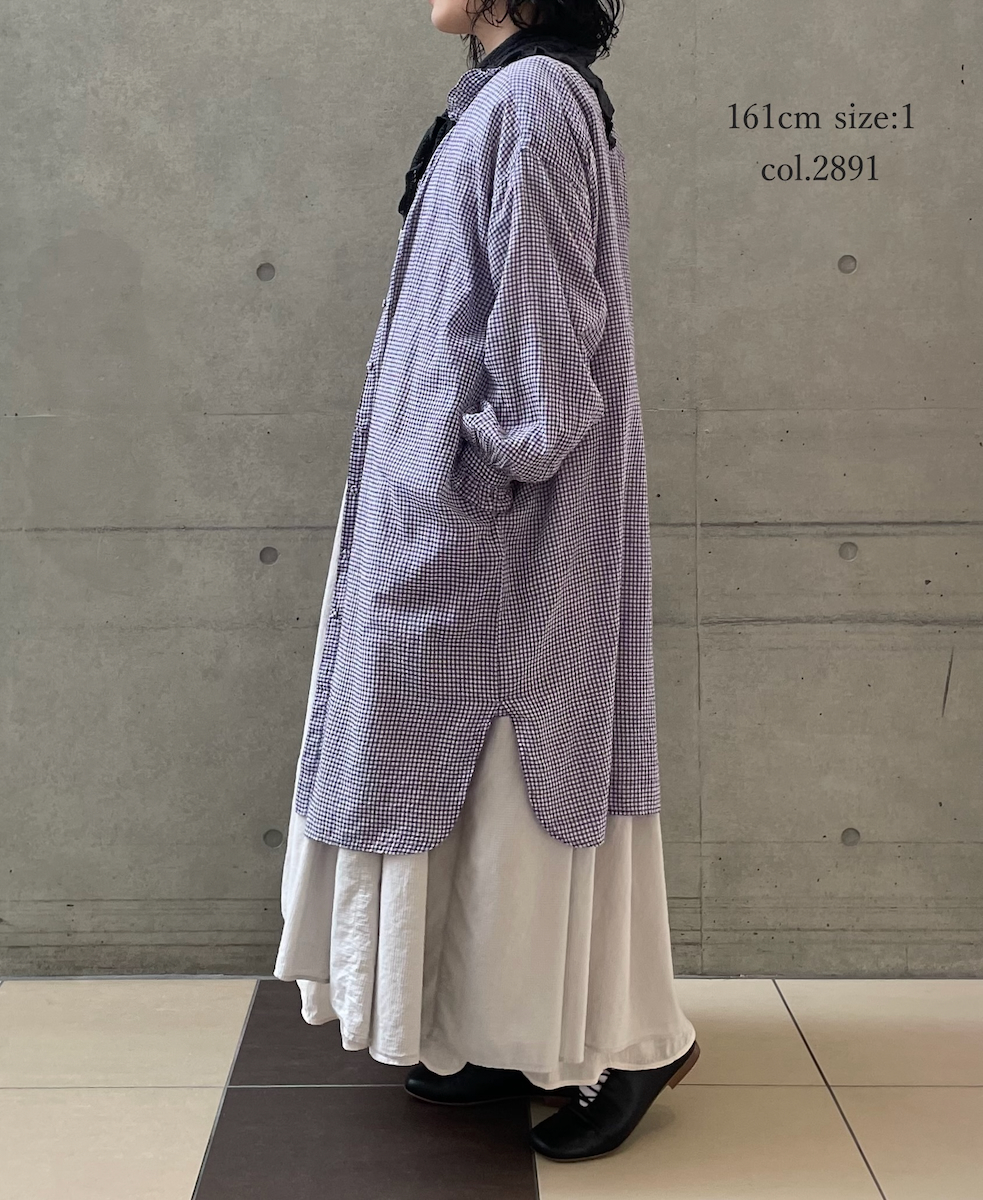 INMDS26023(シャツ) HANDWOVEN COTTON/SILK GINGHAM CHECK FRILL COLLAR LONG SHIRT