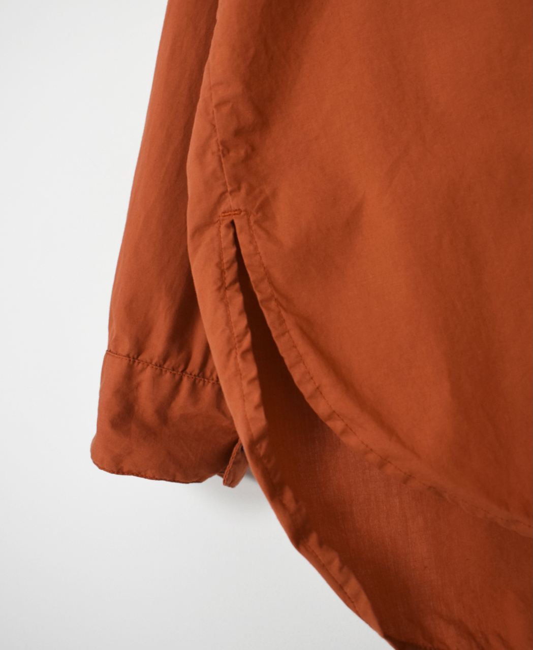 INHT2603CP (シャツ) 60'S COTTON POPLIN OVERDYE HENRY NECK SHIRT