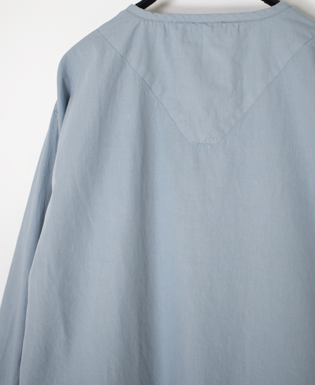 INHT2603CP (シャツ) 60'S COTTON POPLIN OVERDYE HENRY NECK SHIRT