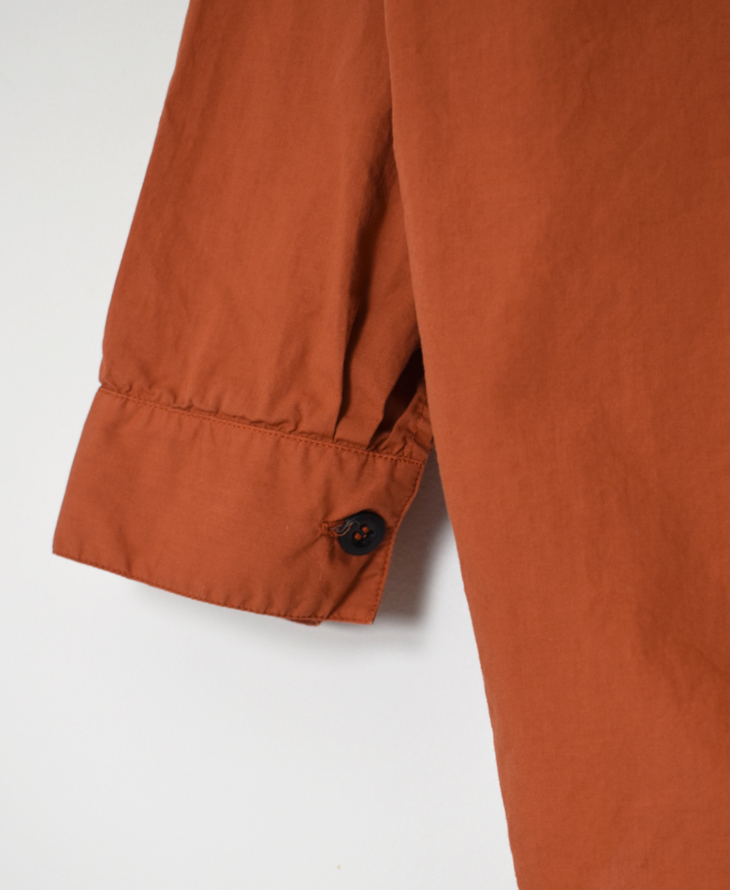 INHT2604CP (シャツ) 60'S COTTON POPLIN OVERDYE HOODED PULLOVER SHIRT