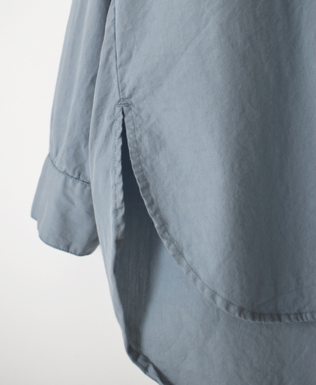 INHT2604CP (シャツ) 60'S COTTON POPLIN OVERDYE HOODED PULLOVER SHIRT