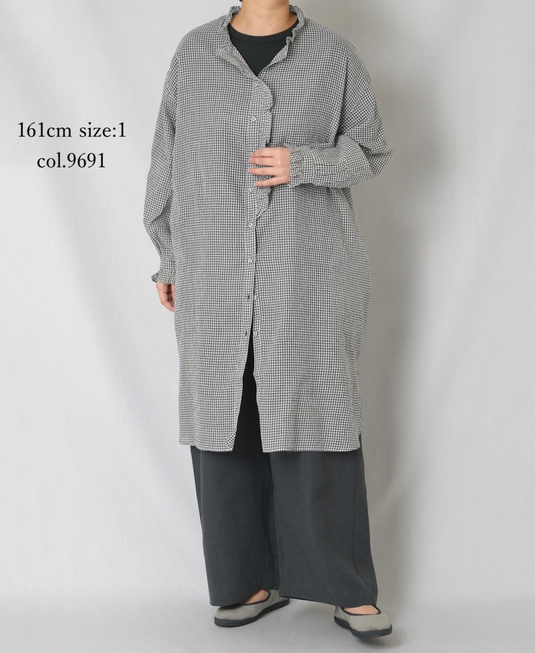 INMDS26023(シャツ) HANDWOVEN COTTON/SILK GINGHAM CHECK FRILL COLLAR LONG SHIRT