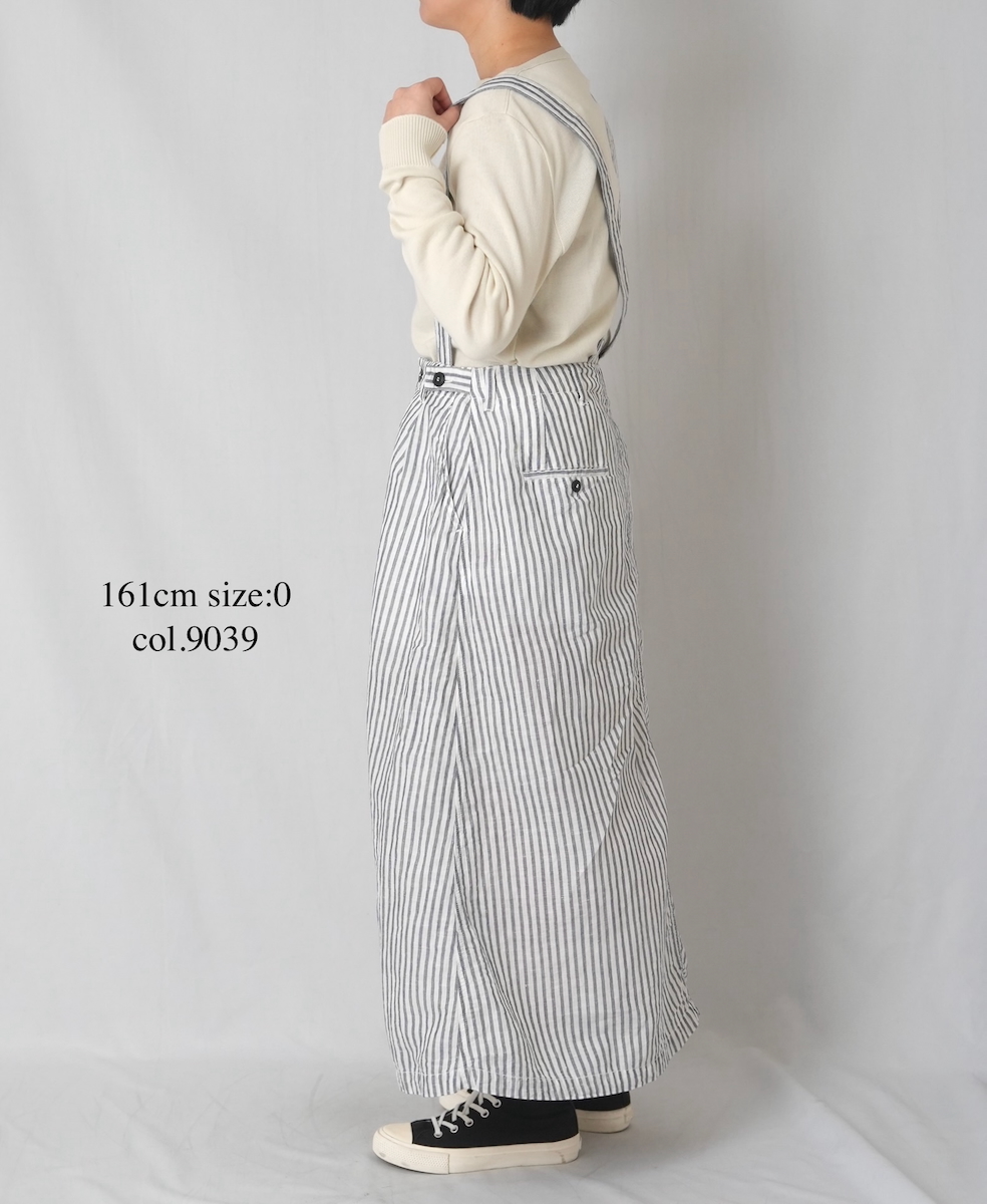 ISNAM2611S(スカート) LINEN COTTON STRIPE ADJUSTER TACK SKIRT WITH SUSPENDERS