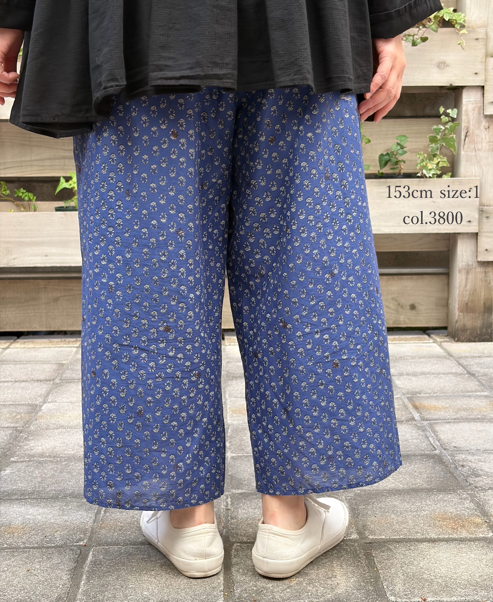 NMDS26255(パンツ) 80s VOILE SMALL GENTIANA BLOCK PRINT EASY PANTS