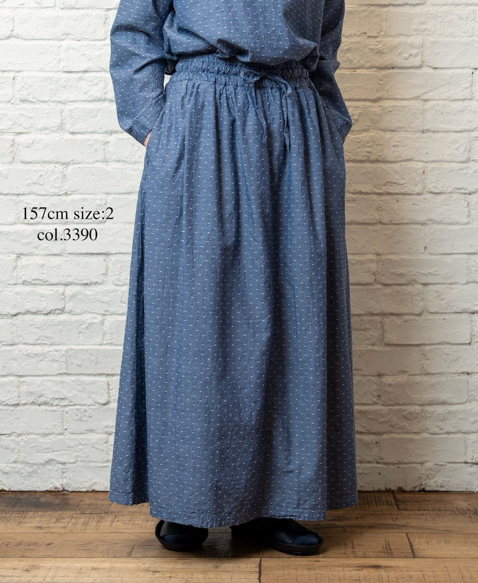 INAM2624CB(スカート) DOBIE CHAMBRAY WASH PLEATED EASY SKIRT WITH LINING