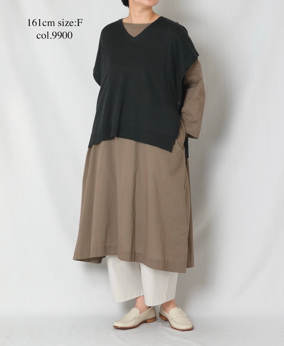 NNSL26003(ベスト) 12GG 1PLY LINEN/COTTON V-NECK VEST WITH SIDE BUTTON