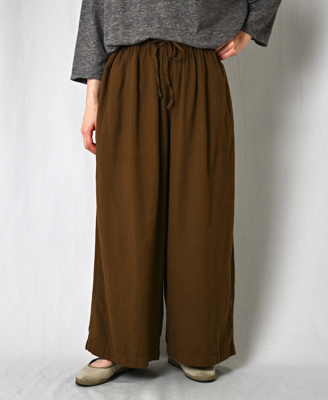 INAM2505G3D(パンツ) 30s GAUZE OVERDYE UTILITY GATHERED EASY PANTS WITH LINING