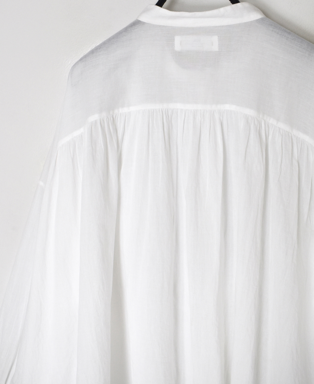 NSL26021(シャツ) 80s COTTON VOILE PLAIN BANDED COLLAR GATHERED SHIRT