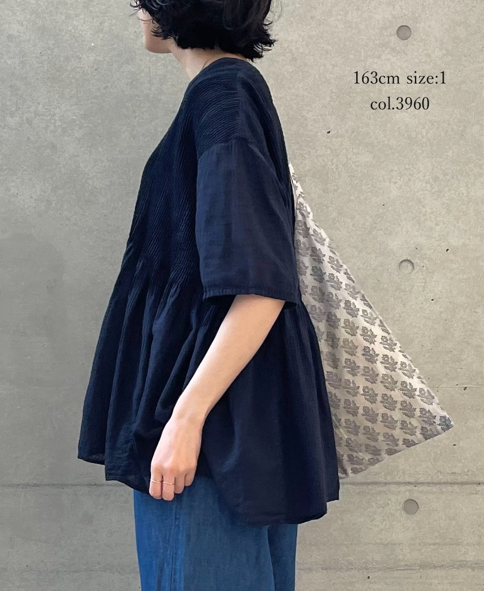 NMDS26262D(シャツ) 80s ORGANIC COTTON/80s LINEN PATCHWORK OVERDYE V-NECK S/SLEEVE SHIRT WITH MINI PINTUCK