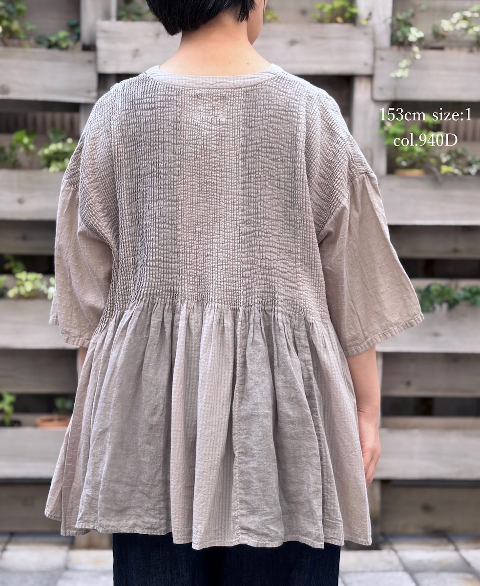 NMDS26262D(シャツ) 80s ORGANIC COTTON/80s LINEN PATCHWORK OVERDYE V-NECK S/SLEEVE SHIRT WITH MINI PINTUCK