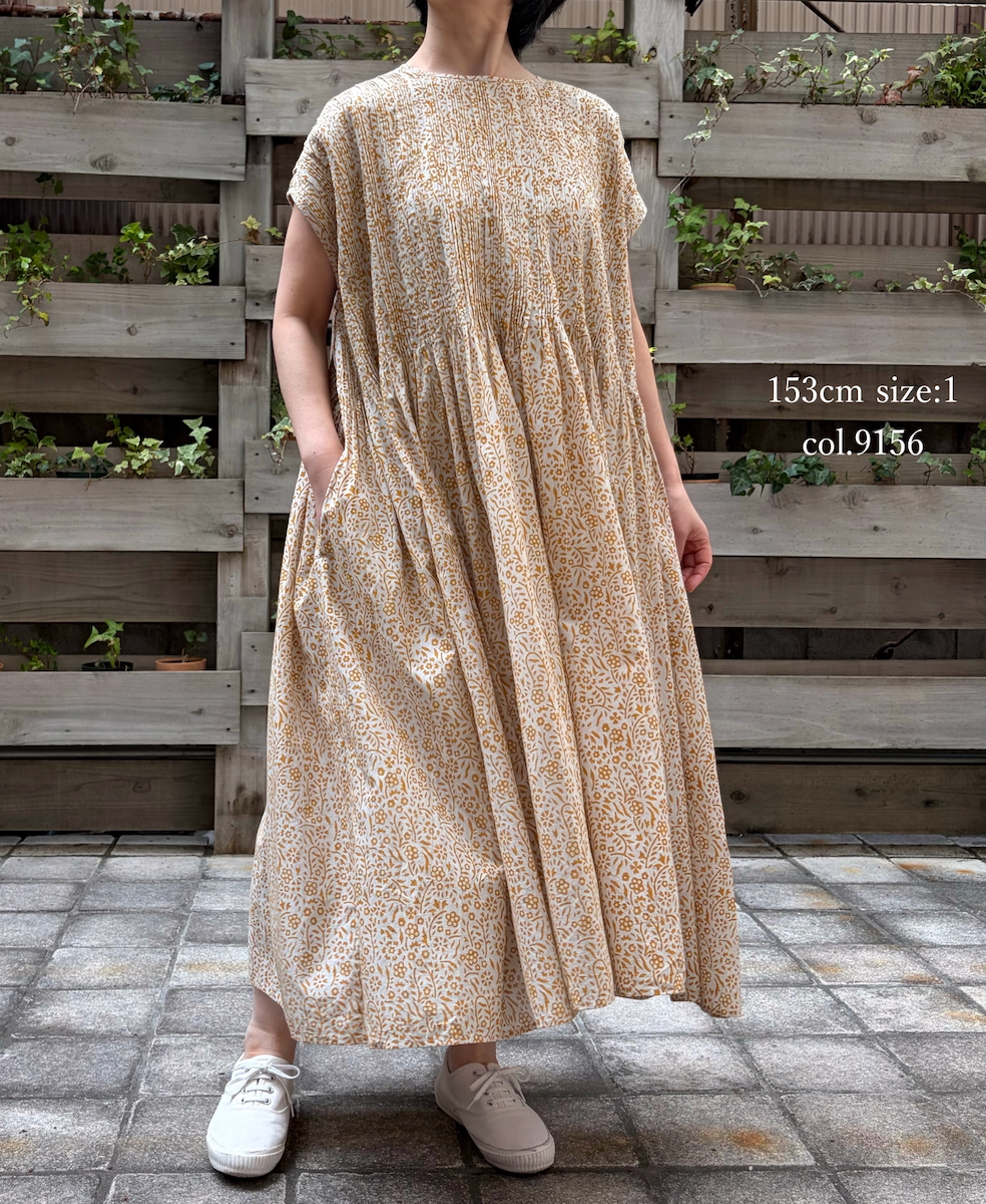 INMDS26104(ワンピース) 80s COTTON FLOWER BLOCK PRINT FRENCH/SL DRESS WITH RANDOM PLEATS