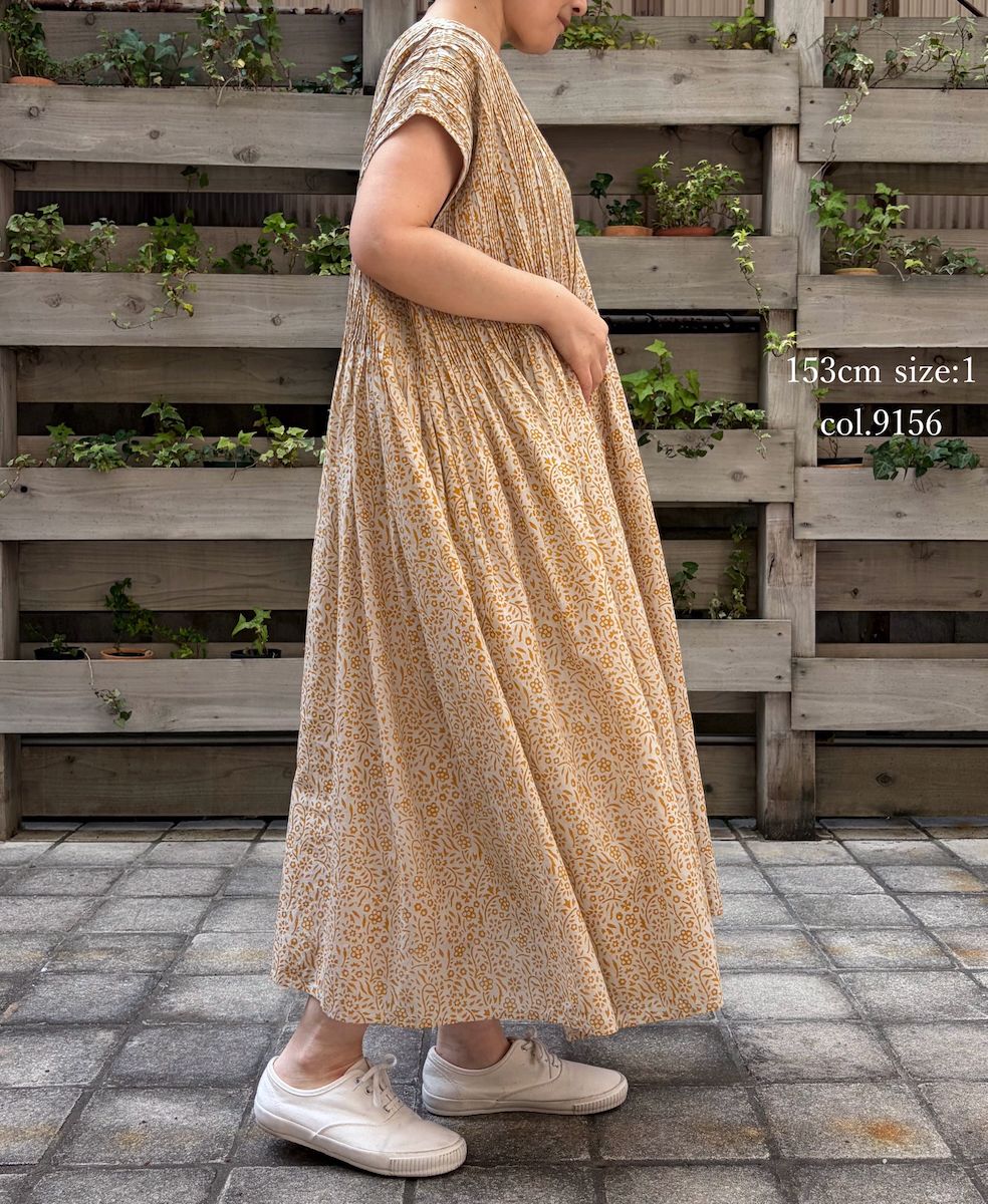 INMDS26104(ワンピース) 80s COTTON FLOWER BLOCK PRINT FRENCH/SL DRESS WITH RANDOM PLEATS