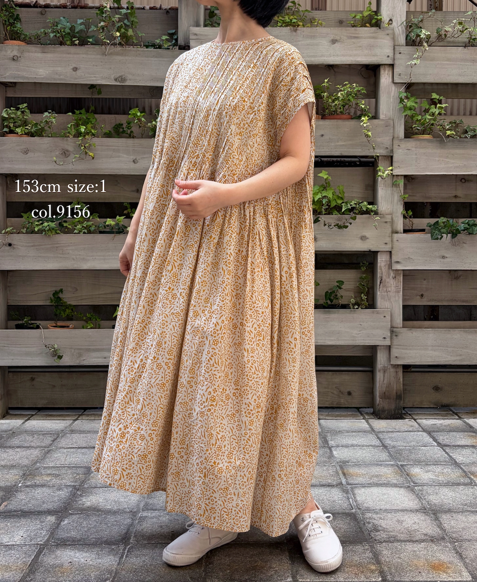 INMDS26104(ワンピース) 80s COTTON FLOWER BLOCK PRINT FRENCH/SL DRESS WITH RANDOM PLEATS