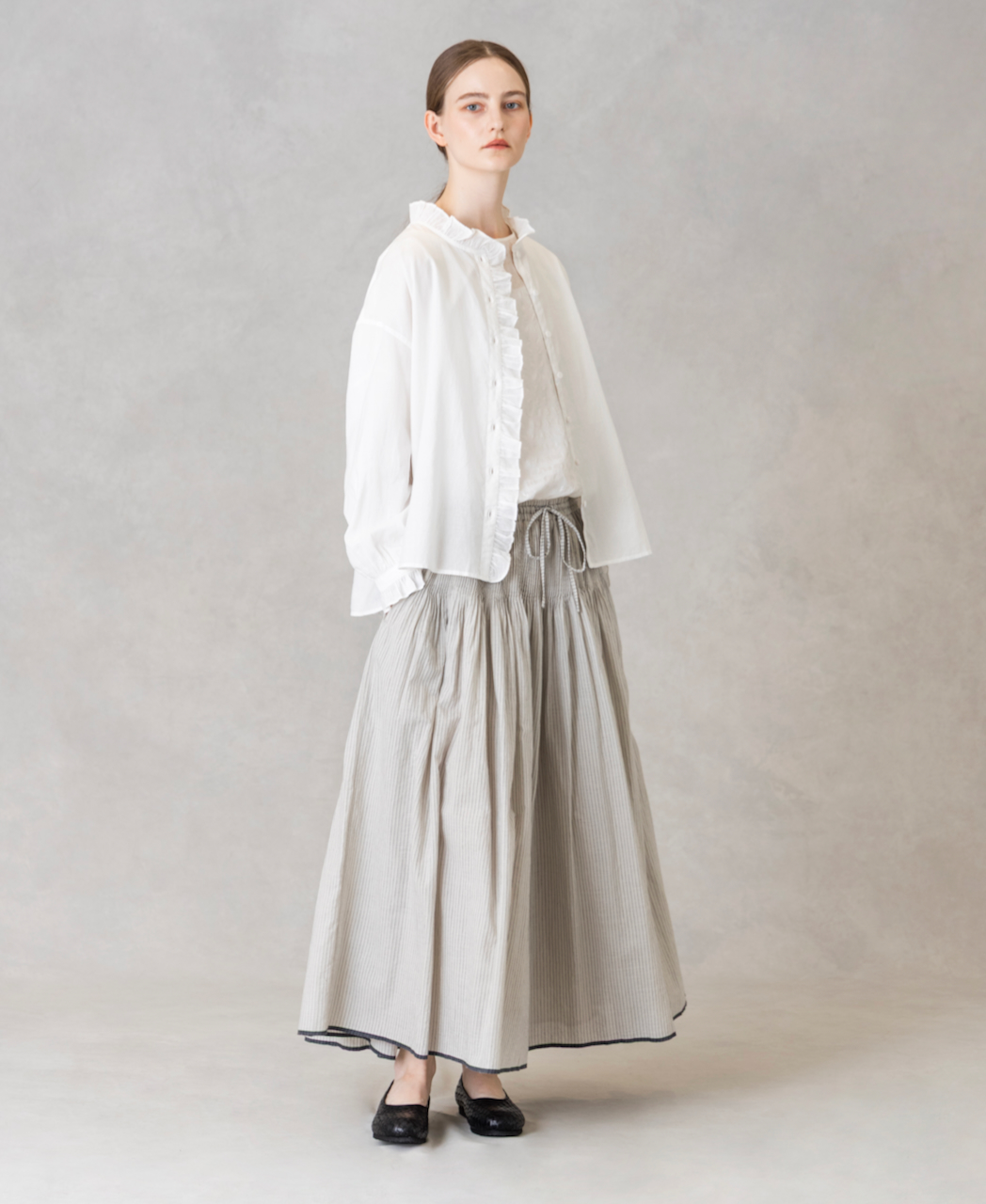 INMDS26072(シャツ) 100s KHADI PLAIN FRILL COLLAR SHIRTS