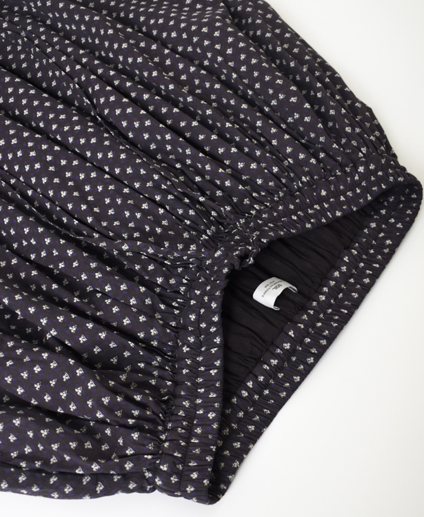 NSL26035(スカート) COTTON SLUB SMALL FLOWER PRINT GATHERED SKIRT