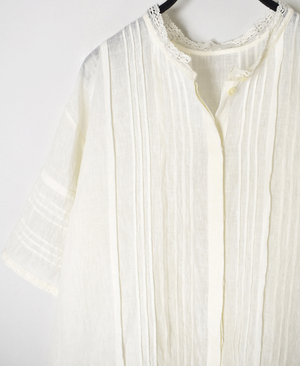 NMDS26271(シャツ) 80s POWER LOOM LINEN PLAIN LACE PINTUCK HALF/SLEEVE 2WAY SHIRT