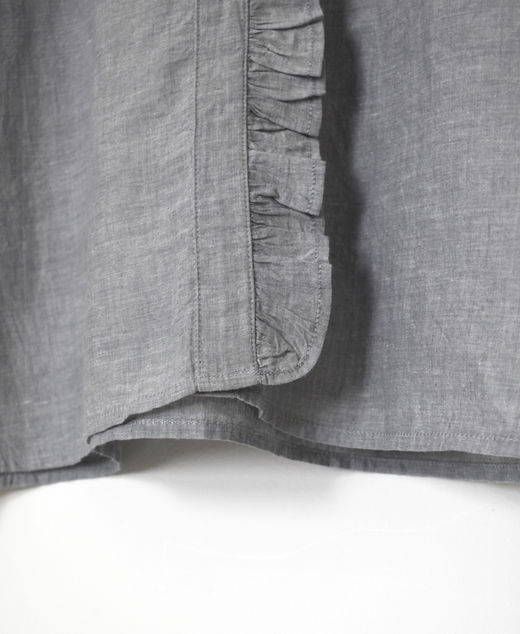 INMDS25062(シャツ) HANDWOVEN YARN DYE CHAMBRAY FRILL COLLAR SHIRTS