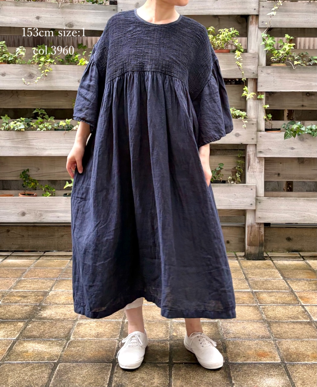 INMDS26004D(ワンピース) 60s AUTO LOOM LINEN PLAIN (OVERDYE) BACK OPENING PULLOVER DRESS WITH MINI PINTUCK