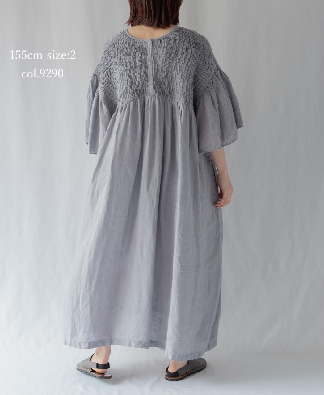 INMDS26004D(ワンピース) 60s AUTO LOOM LINEN PLAIN (OVERDYE) BACK OPENING PULLOVER DRESS WITH MINI PINTUCK