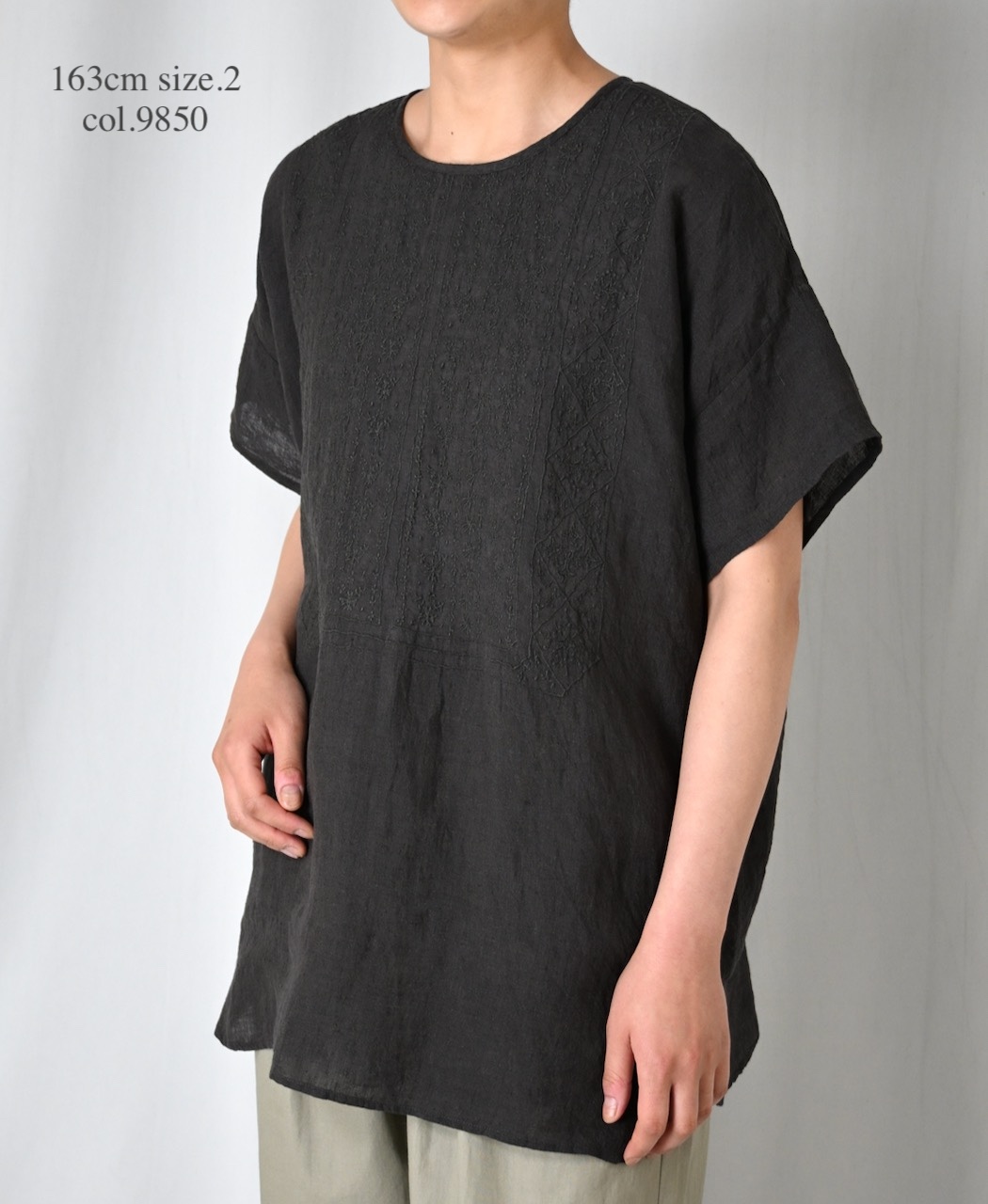 NMDS25242(シャツ) 80s POWER LOOM LINEN PLAIN BACK OPENING CREW-NECK S/SL EMB SHIRT