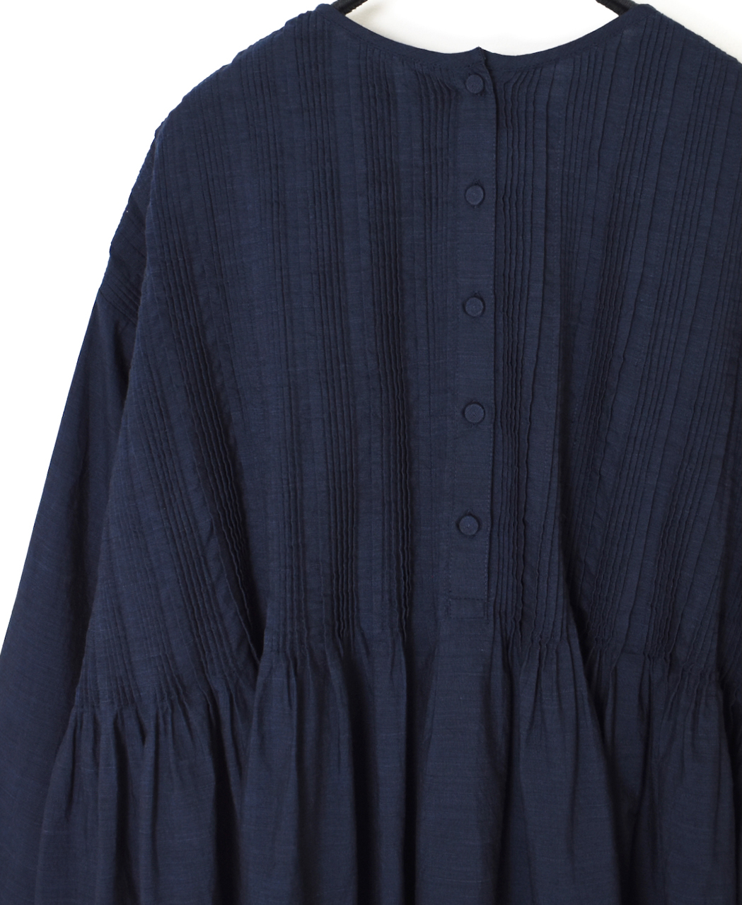INMDS26052(シャツ) HANDWOVEN COTTON HAKEME CREW NECK 3/4SL SHIRTS WITH RANDOM PLEATS