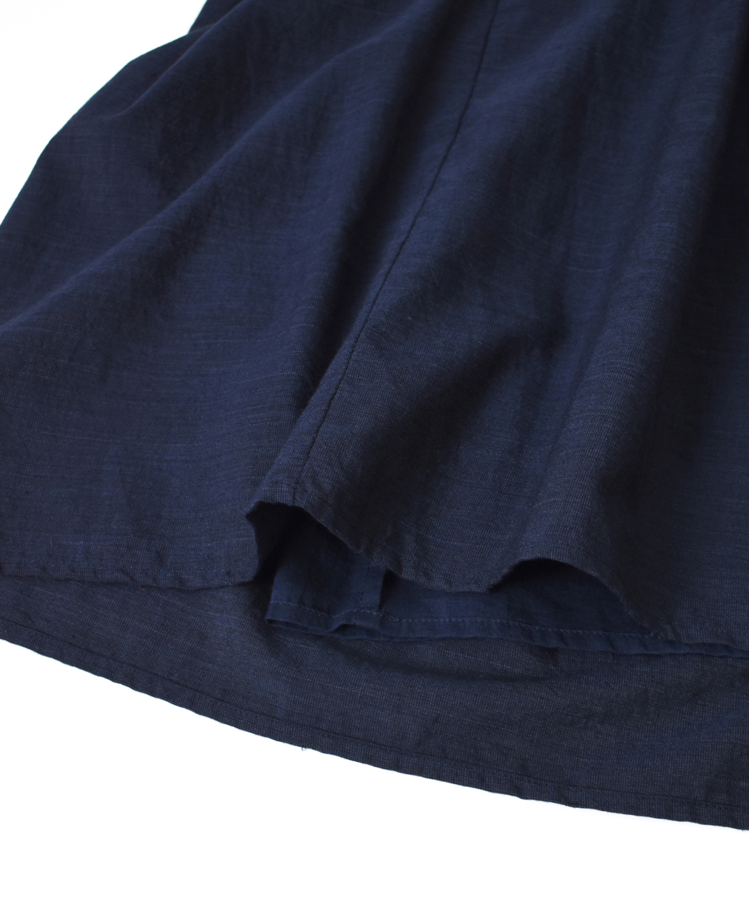 INMDS26055(スカート) HANDWOVEN COTTON HAKEME PINTUCK FLARED SKIRT