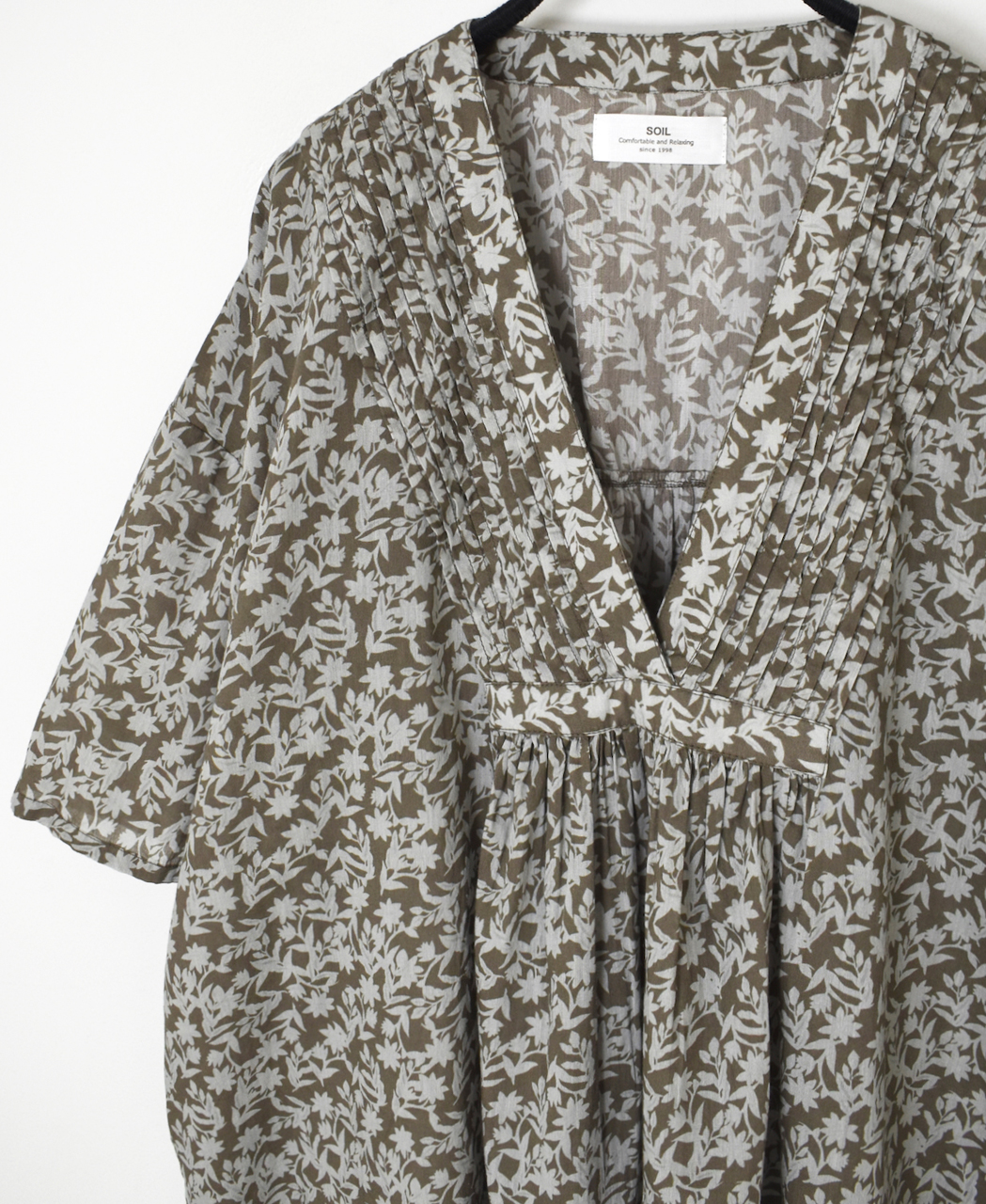 NSL26072(シャツ) 80s VOILE TWO TONE FLOWER PRINT V-NECK PINTUCK S/SL SHIRT