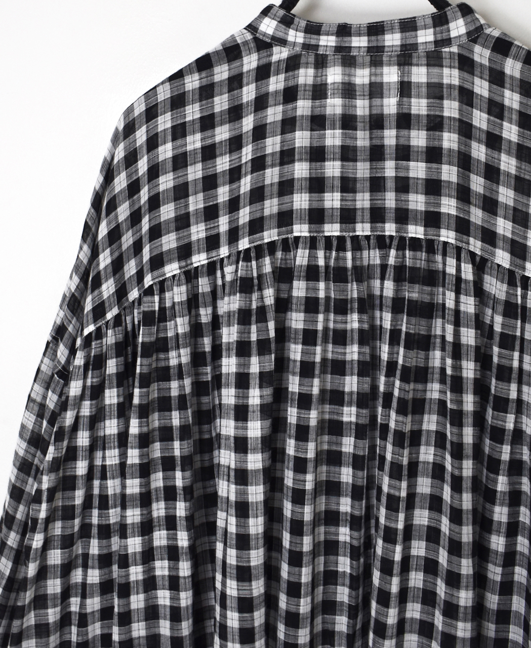 NSL26103(ワンピース) FANCY GINGHAM CHECK BANDED COLLAR GATHER SHIRT DRESS