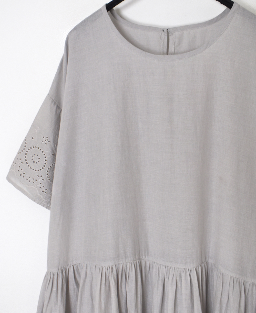 INSL26343(ワンピース) 80s VOILE PLAIN WITH CUT WORK LACE CREW NECK PULLOVER DRESS
