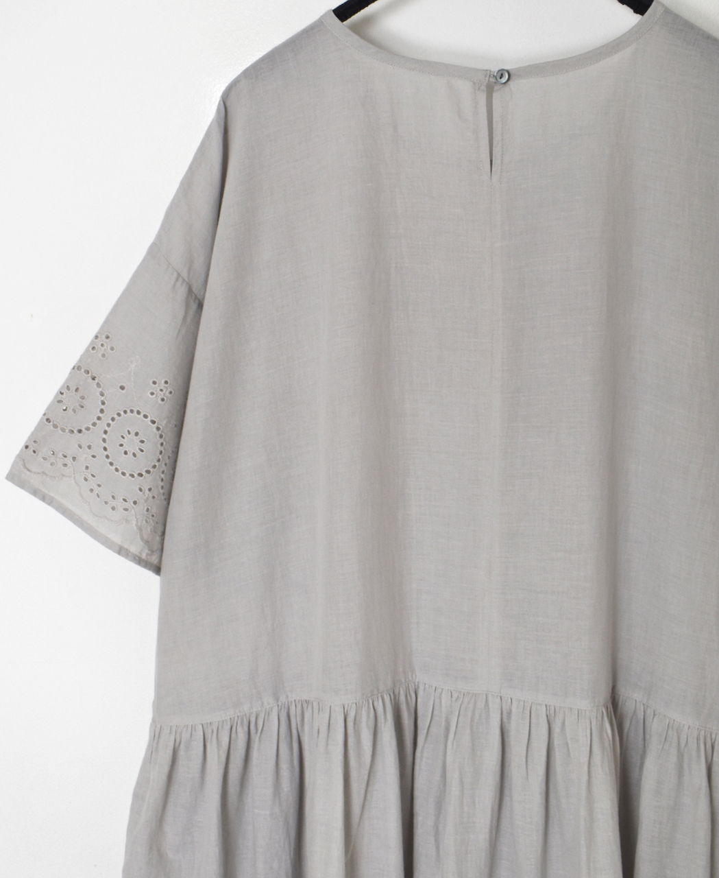 INSL26343(ワンピース) 80s VOILE PLAIN WITH CUT WORK LACE CREW NECK PULLOVER DRESS