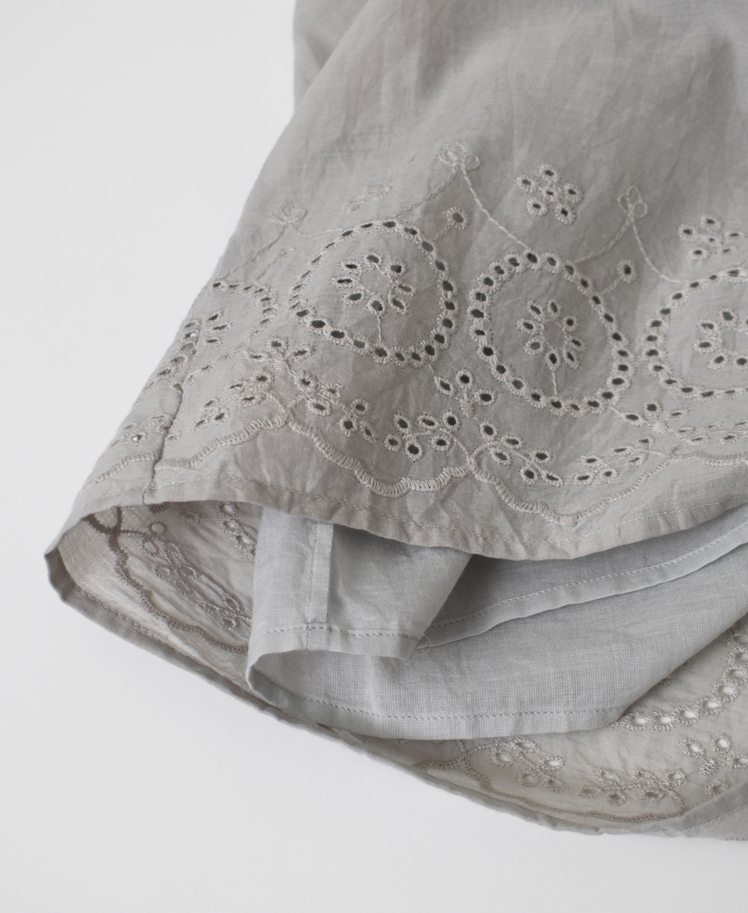 INSL26345(パンツ) 80s VOILE PLAIN WITH CUT WORK LACE EASY PANTS