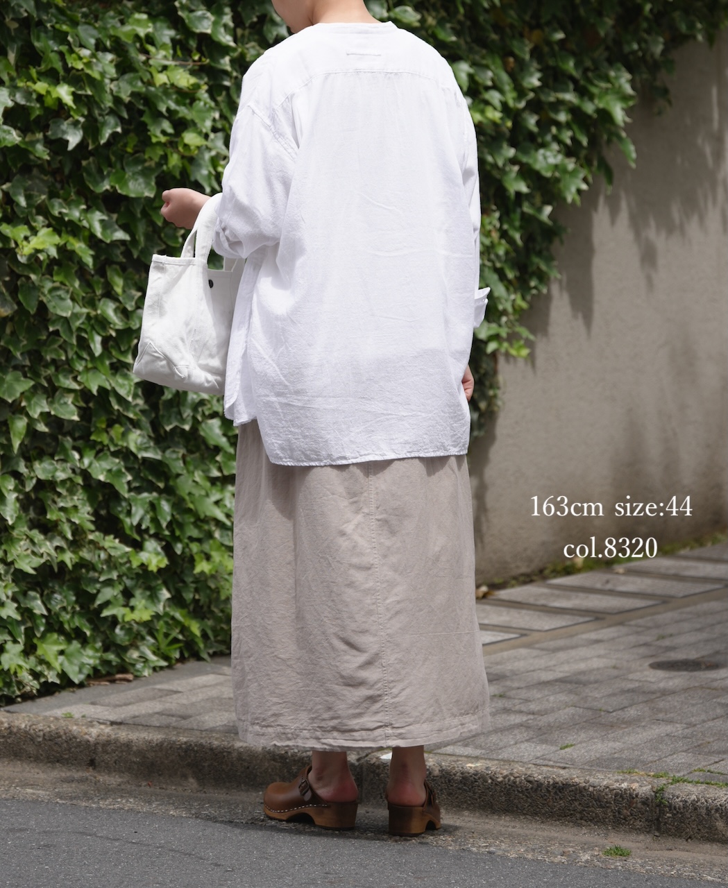 INHT2514CLD(スカート) COTTON LINEN PLAIN OVERDYE EASY SKIRT