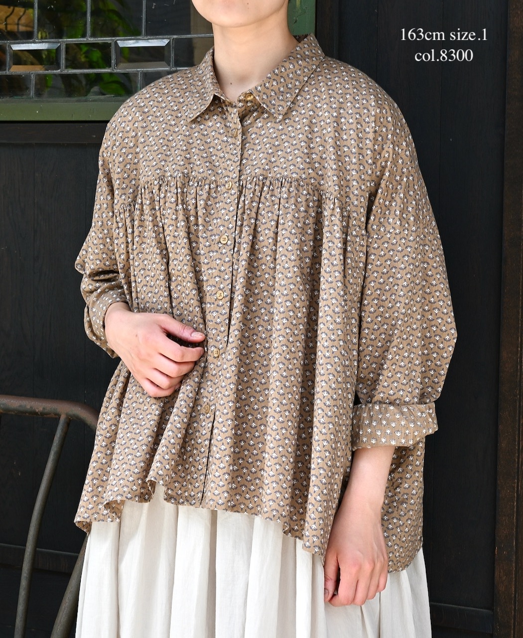 NSL26031(シャツ) COTTON SLUB SMALL FLOWER PRINT REGULAR COLLAR GATHERED SHIRT SMOCK