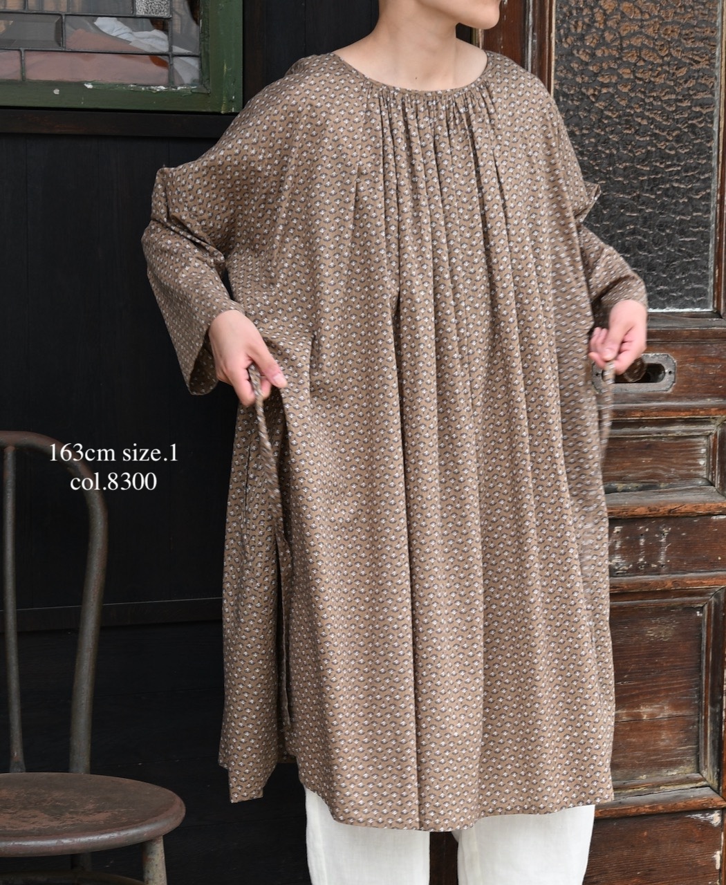 NSL26033(ワンピース) COTTON SLUB SMALL FLOWER PRINT 2WAY GATHERED SMOCK DRESS