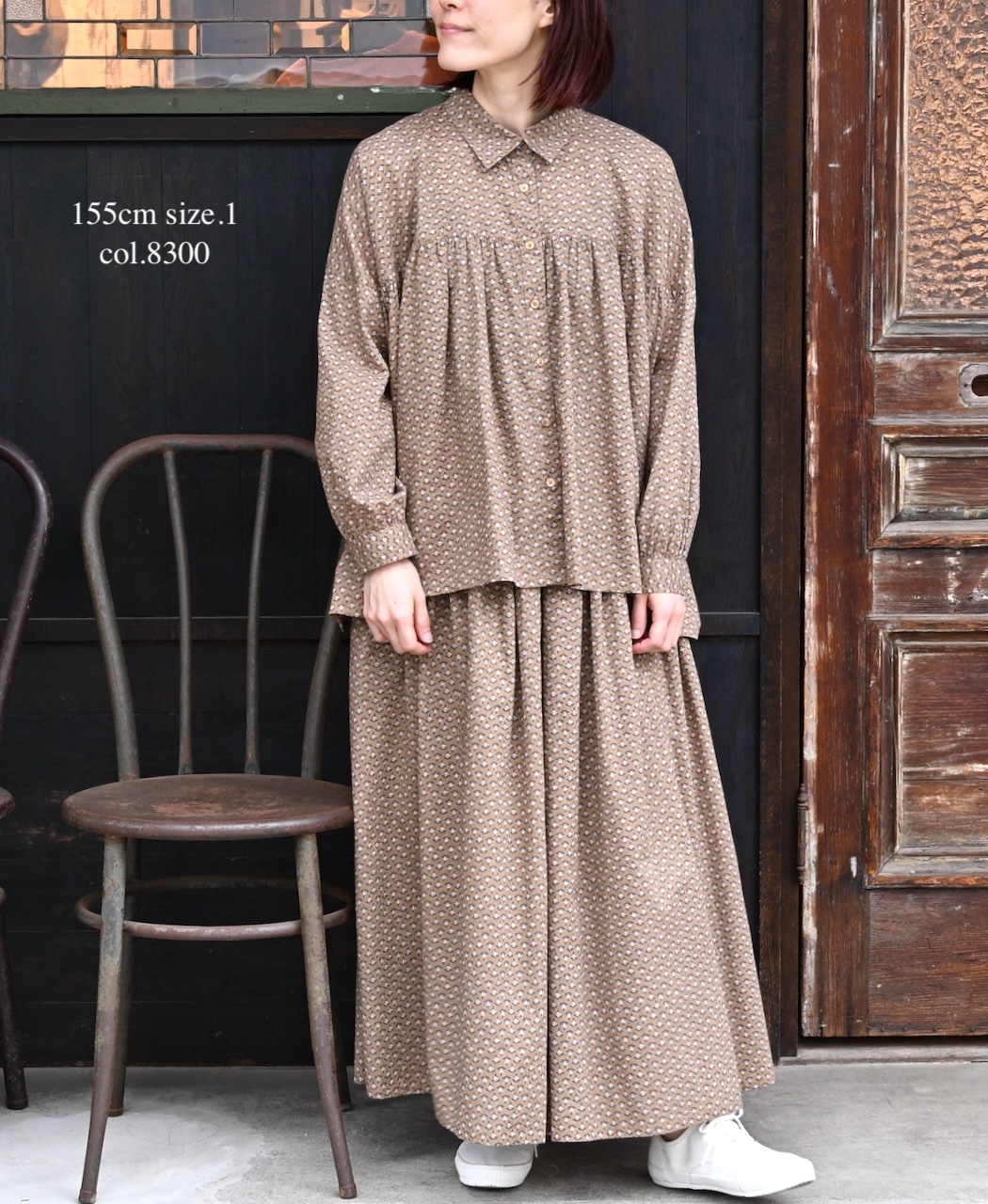 NSL26031(シャツ) COTTON SLUB SMALL FLOWER PRINT REGULAR COLLAR GATHERED SHIRT SMOCK