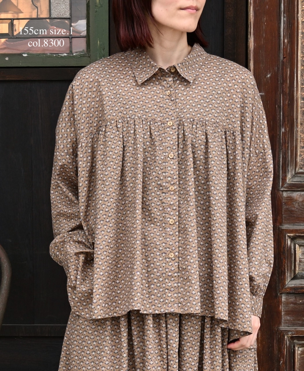 NSL26031(シャツ) COTTON SLUB SMALL FLOWER PRINT REGULAR COLLAR GATHERED SHIRT SMOCK