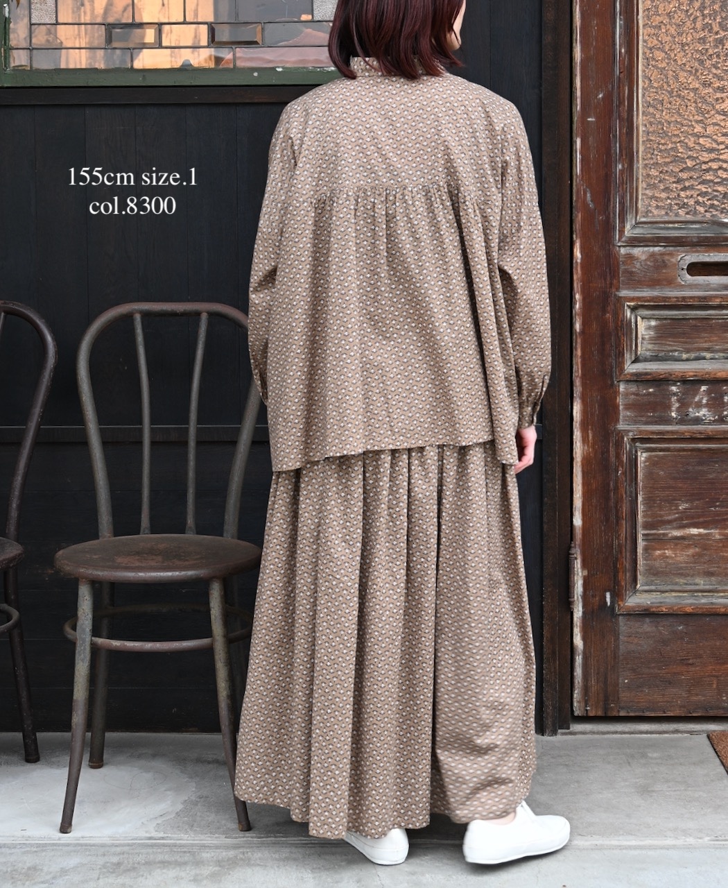 NSL26031(シャツ) COTTON SLUB SMALL FLOWER PRINT REGULAR COLLAR GATHERED SHIRT SMOCK